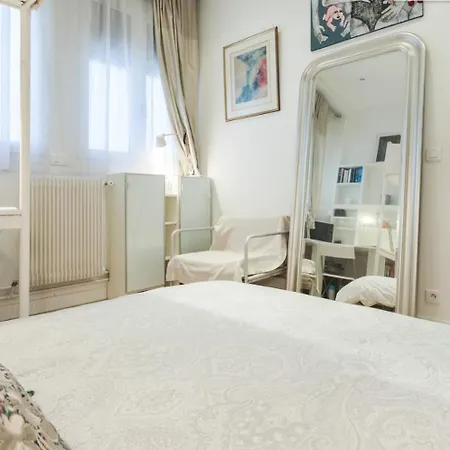 Apartment Bel 2 Pieces, Proche De Montmartre *